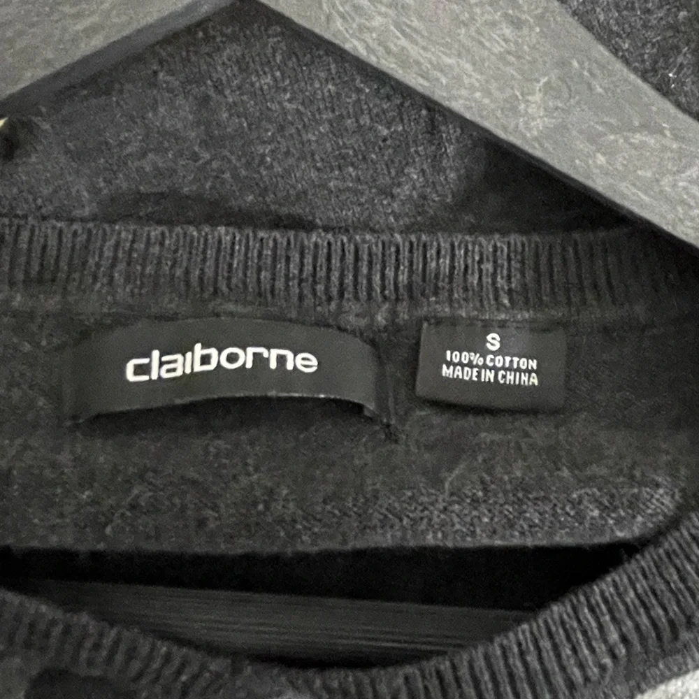 VTG Claiborne Men’s Charcoal Knit Sweater Top‎ size Small